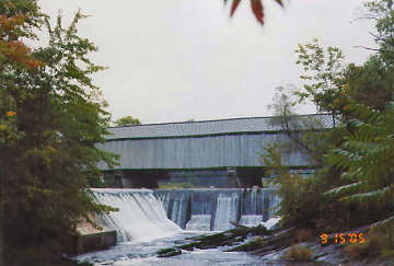 Pulp Mill Bridge. Photo by Liz Keating, September 14, 2005